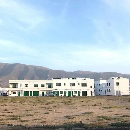 Sweet * Famara